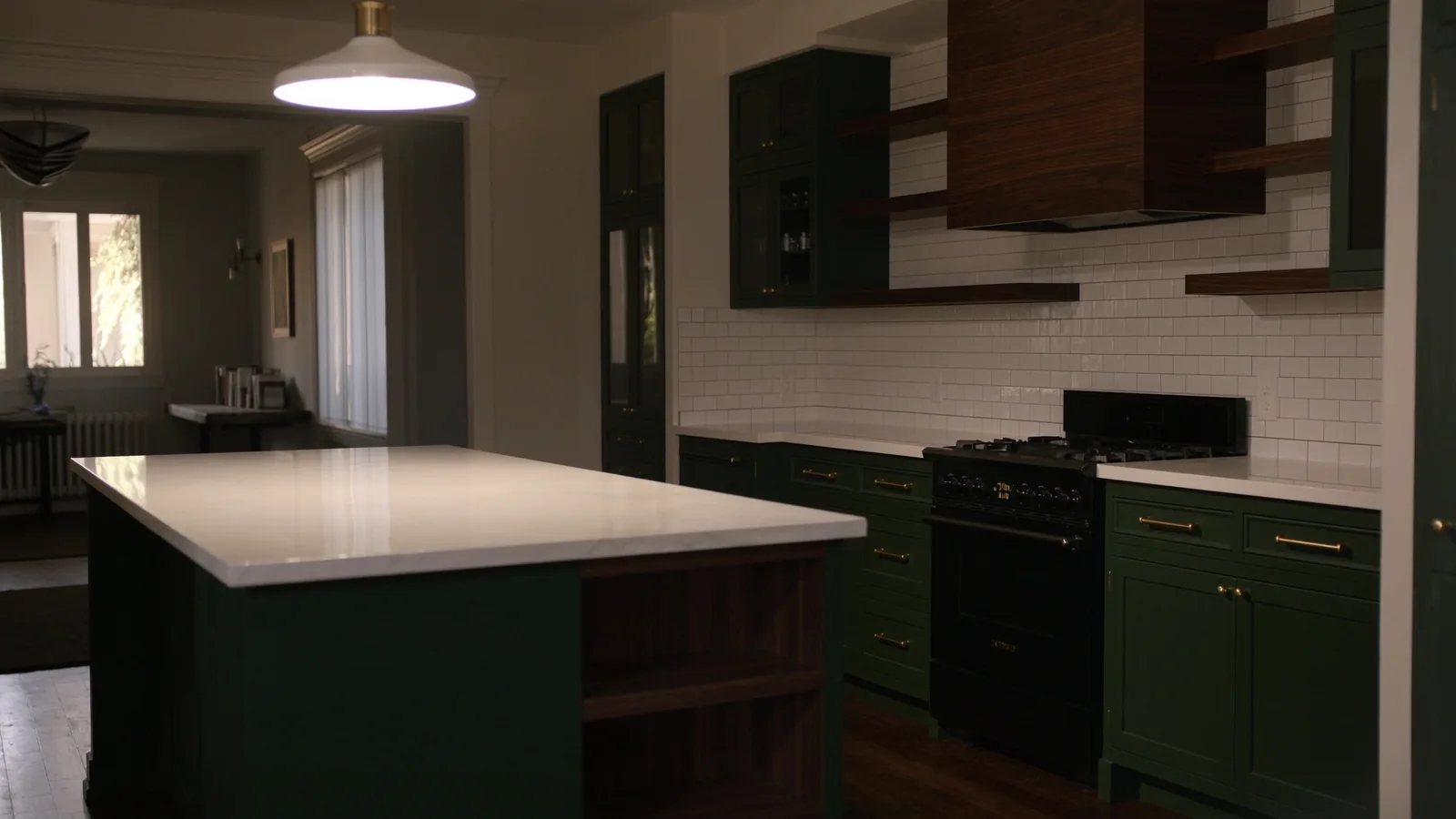 Tacoma Craftsman kitchen